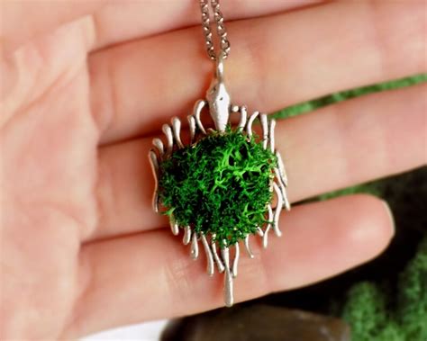 Green Lichen Necklace Decorative Scandinavian Moss Preserved Etsy