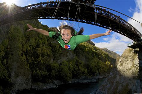 Aj Hackett Bungy Queenstown Queenstown New Zealand Bungee Jumping Realadventures