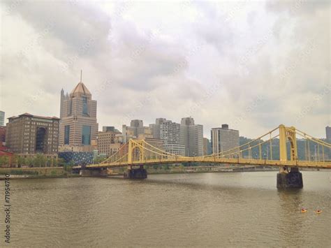 Ohio River In Pittsburgh Pennsylvania Stock Photo Adobe Stock