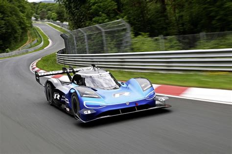 “electric Race Car Of The Year” Vw Idr Anchors Automakers All