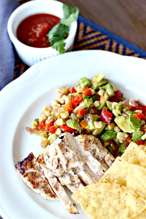 Paired with this cilantro lime chicken, it's seriously a match made in heaven! CHICKEN & AVOCADO SALSA - Dimples and Tangles