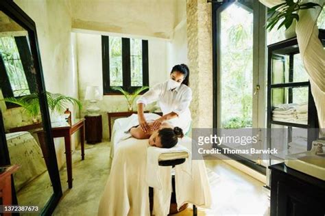 mexican massage photos and premium high res pictures getty images