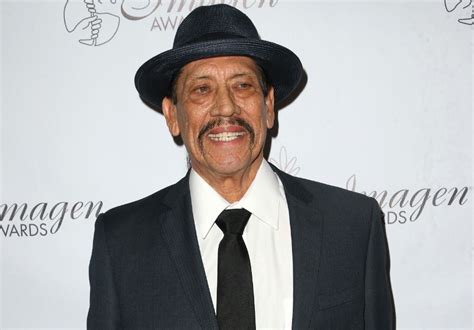 Danny Trejo Brings Trejos Tacos To The Super Bowl In Atlanta Here S Where You Can Get Them