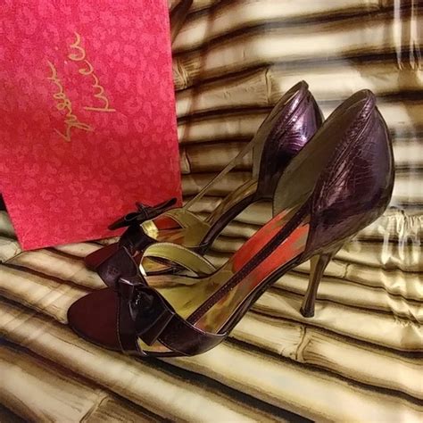 Susan Lucci Nib Plum Bow Pumps By Susan Lucci 10 Wide From Monicas