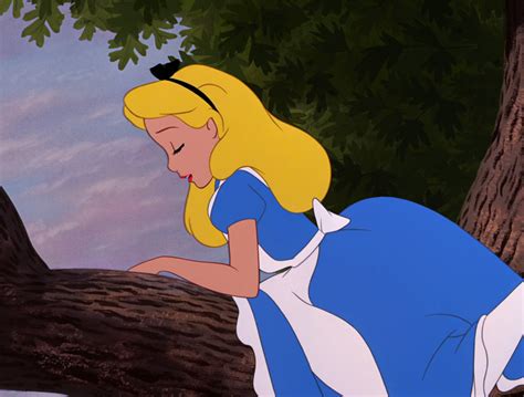 Screencaps - Alice in Wonderland Photo (34178530) - Fanpop