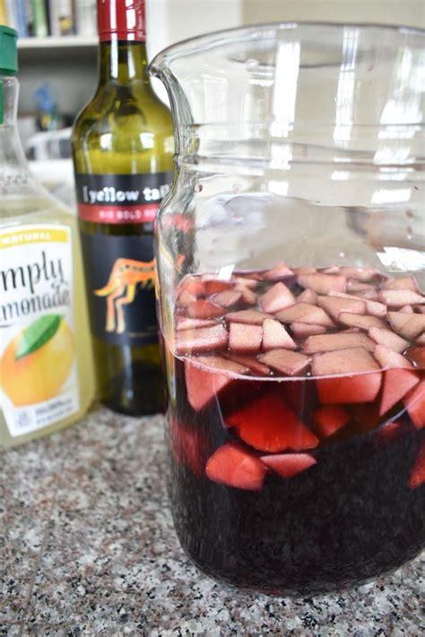 The Easiest Mason Jar Sangria Recipe Sangria Summertime Drinks Mason Jars