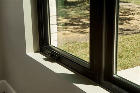 Andersen 100 Series Fibrex Black Casement Window