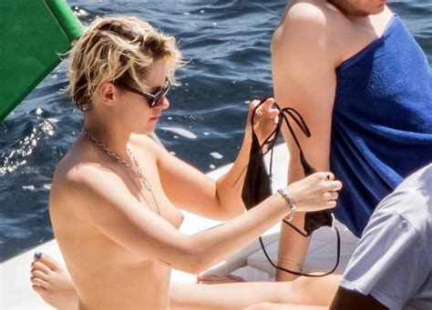 Kristen Stewart Nude Videos And Photos Celeb Masta