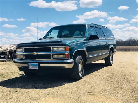 Csd96 Chevy Suburbanmike D Lmc Truck Life