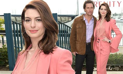 Anne Hathaway Means Business As She Steps Out With Matthew Mcconaughey