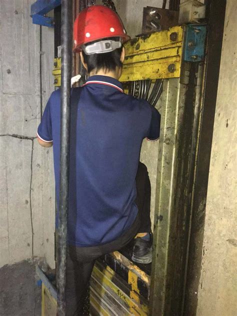 深圳立通电梯公司的电梯维保深圳市立通电梯设备有限公司