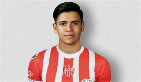 Víctor alejandro dávila zavala (born 4 november 1997), known as víctor dávila, is a chilean professional footballer who plays as a. El chileno Víctor Dávila primer refuerzo de Necaxa para el ...