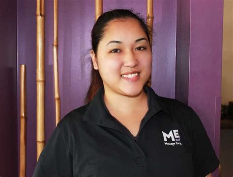 Featurefriday Employee Feature Meet Mikee One Of Our Massage Therapist At Our Kaneohe
