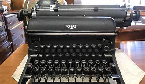 royal manual typewriter value