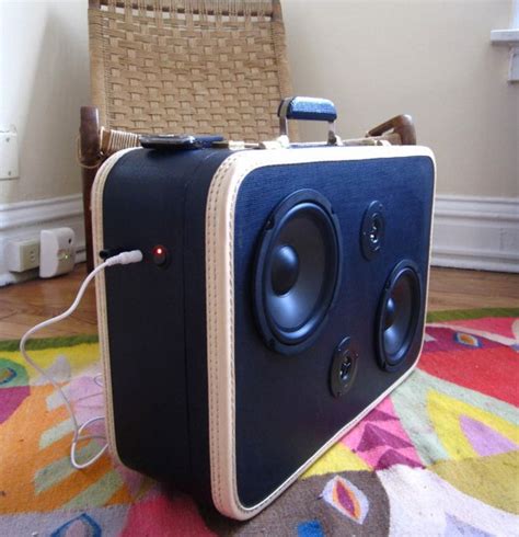 40 Creative Ways Of Using Old Suitcases Style Motivation
