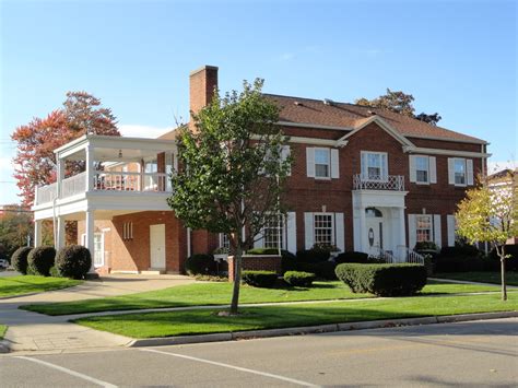 Best dining in mount pleasant, isabella county: 330 S University Ave, Mt Pleasant, MI, 48858 - Flex ...