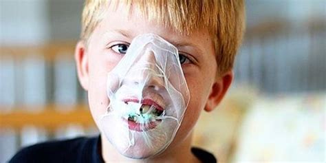 Sakız Çiğnemek Ne İşe Yarar? Sakız Çiğnemek Faydalı Mı? - kadinev.com