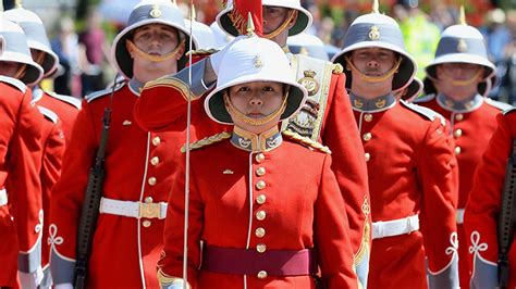 Canadian Soldier Becomes The First Female Officer To Command The Queen