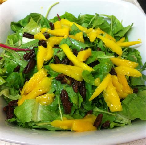 Maybe you would like to learn more about one of these? Ensalada verde con mango y nueces pecan | Recetas