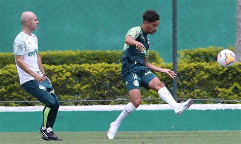 Game played at 13 jan 2021. Libertadores: Palmeiras encara River sonhando repetir ...