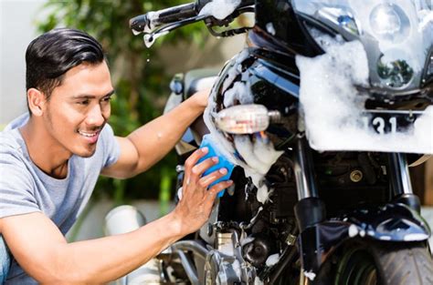 How To Wash And Clean Your Motorcycle Motodeal