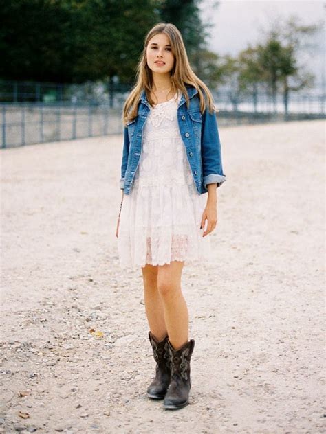 14 Stylish Summer Outfits With Cowboy Boots Dresses With Cowboy Boots