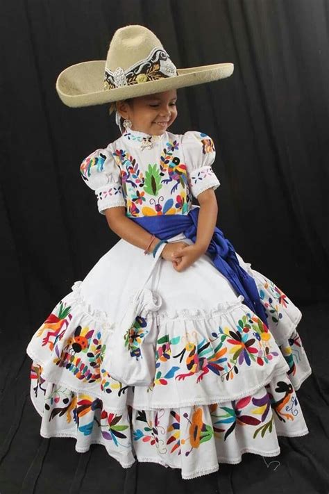 Pin De Leonel En Lugares Para Visitar Vestidos Mexicanos Para Niña