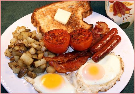Here, you can take your pick of lamb or ham. Traditional Irish Breakfast - #Traditional #Irish # ...