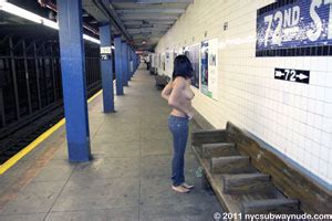 New York City Subway Nude Full Public Nudity Viola