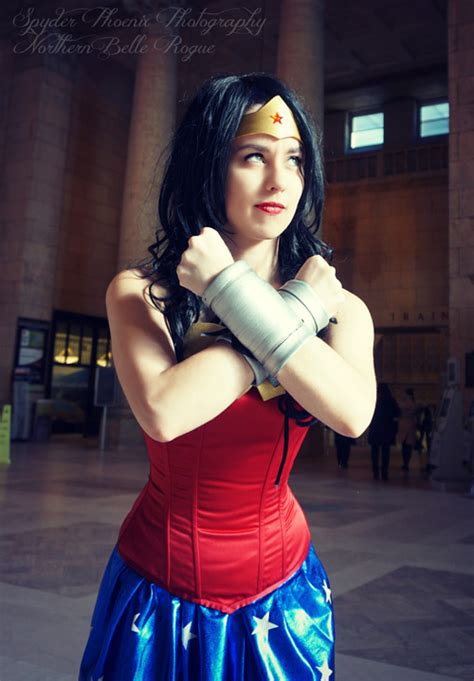 Wonder Woman Cosplay