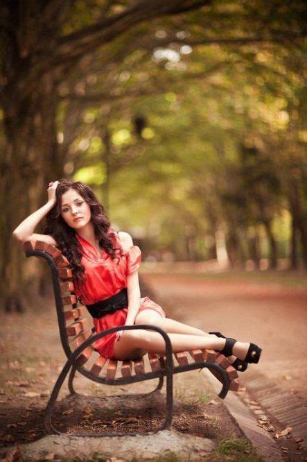 47 Ideas For Photography Poses Outdoor Fashion Fashion Outdoor Portrait Photography Girl