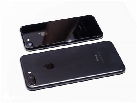 Iphone 7 Colors Black Jet Black Gold Rose Gold And Silver Photo