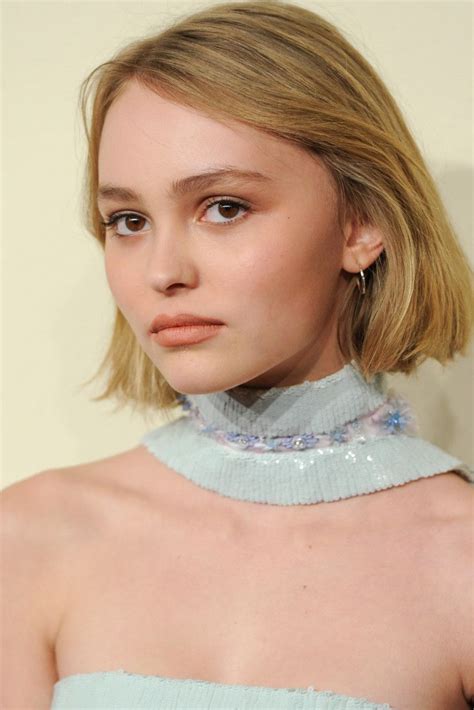 9 reasons why lily rose depp is fashion s latest it girl lily rose lily rose depp hair cuts