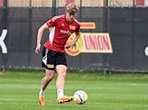 Bones fit again - Kemlein does his Abitur on the training ground ...