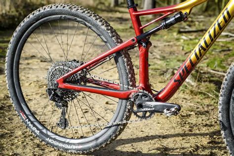 Review You May Hate The Brain But The 2018 Specialized Epic Expert Is