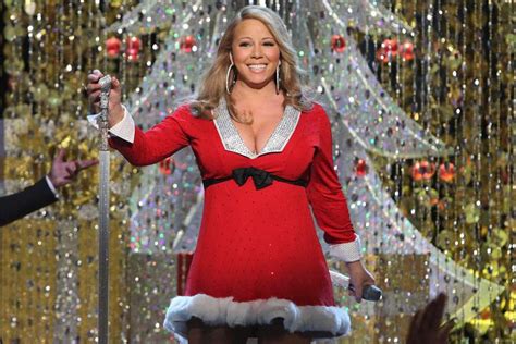 Christmas Queen Mariah Carey Announces 2023 Holiday Concert Tour