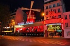 Moulin Rouge Paris: como visitar e a história do famoso cabaré