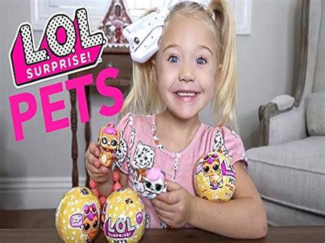 Everleigh Opens Toys Everleigh Opens Tons Of Lol Surprise Pets Tv