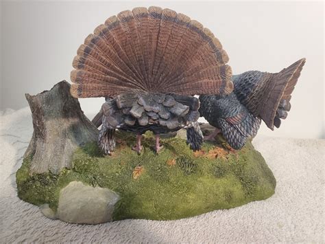 Danbury Mint Full Strut Turkey Sculpture By Nick Bibby Realistic Bobble