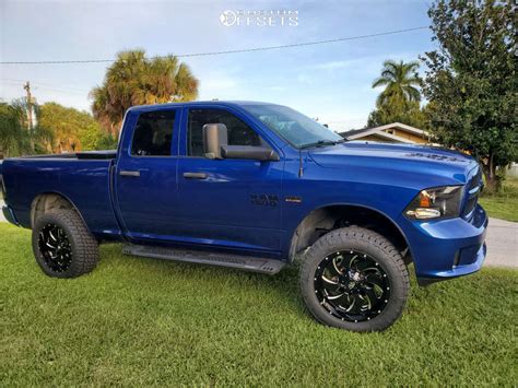 2018 Ram 1500 With 22x10 24 Fuel Cleaver And 35125r22 Nitto Recon