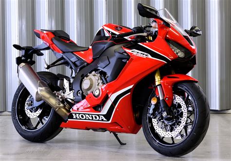 2018 Sees 10 New Motorcycles From Boon Siew Honda Cbr1000rr X Adv Cb1000r And Crf1000l
