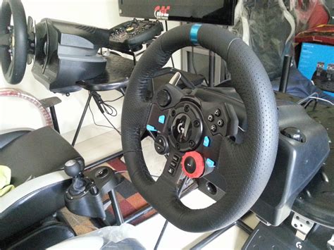 G29 has new software and a lot of games do not support this wheel or is partly compatible. omDidit: Review Logitech G29
