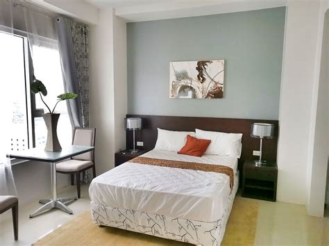 Available fine condo for rent from studio and penthouse units around makati, mandaluyong, pasay, bonifacio global city, taguig, quezon city, greenhills and the rest of metro manila., scroll and use search option if nessesary. 1 Bedroom Condo for Rent in Cebu IT Park Calyx Residences ...