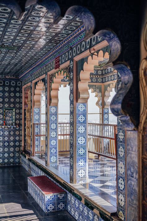Mughal Magic — The Udaipur City Palace Photos Best Time