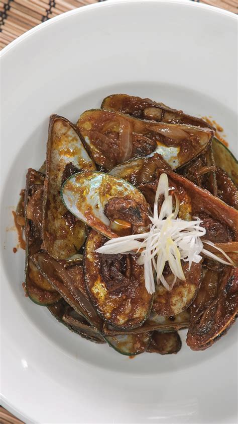Resep gulai lokan campur paku khas mukomuko, bengkulu utara sederhana spesial pedas asli enak. Resep Masakan Kerang Hijau Saus Padang ~ Resep Manis ...