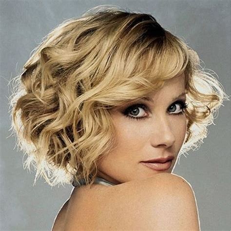 Regardless of your hair type, you'll. Curly Short Haircuts & Bob + Pixie Hair Compilation - Page ...