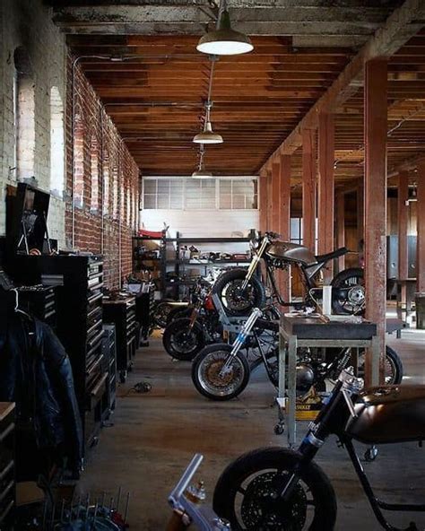 50 Man Cave Garage Ideas Modern To Industrial Designs