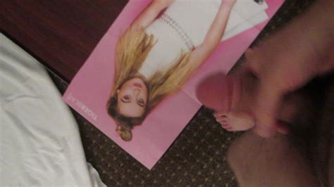 Sabrina Carpenter Poster Cum Tribute Xhamster