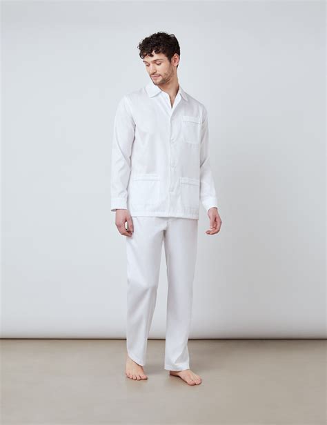 Cotton Herringbone Mens Pyjamas In White Hawes And Curtis