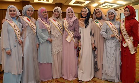 Indonesian Muslim Pageant Challenges Western Beauty Contests World Dawn